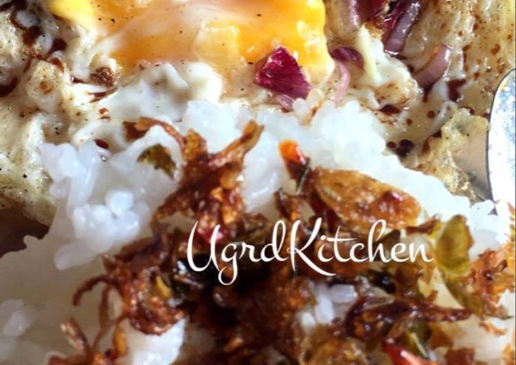 BIKIN NAGIH! Resep Telor ceplok yg lagi hits di YouTube ala ugrdkitchen