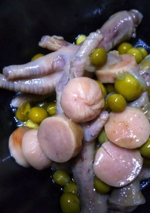 Foto resep Sop Sosis Ceker Kacang Polong