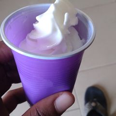 Banana flavour ice cream A picture of Banana flavour ice cream.