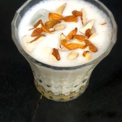 Thandai milkshake shots A picture of Thandai milkshake shots.