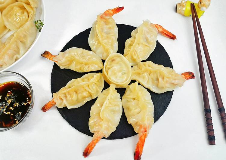 Korean Shrimp Dumplings (Shrimp Mandu)