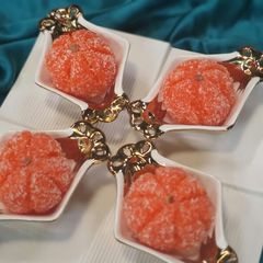 A picture of Orange ladoo.