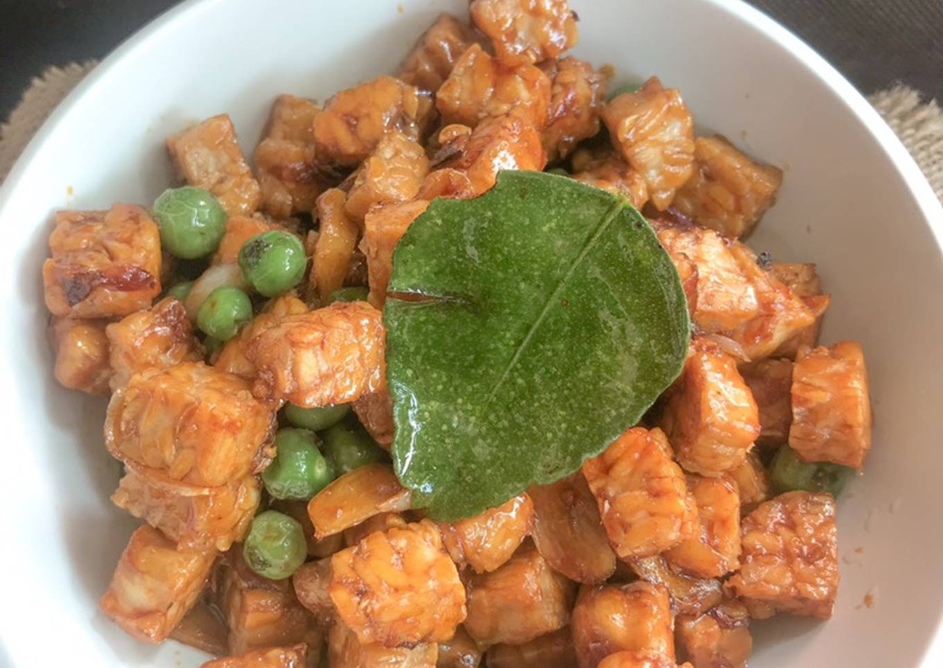 Tumis tempe leunca