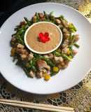 Cerdo en salsa satay