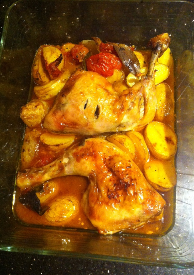 A picture of Roasted chicken and veg !.