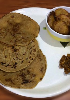 A picture of Mittha pua(gulgula) or mittha chilla(malpua).