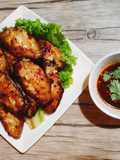 ปีกไก่บาร์บีคิว จิ้มแจ่ว