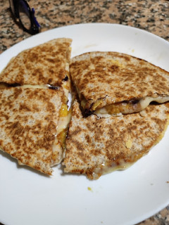 Una foto de Fajita integral de emmental e higos