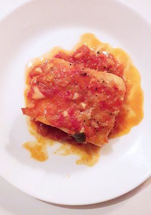Une photo de Filet de cabillaud à la sauce tomate