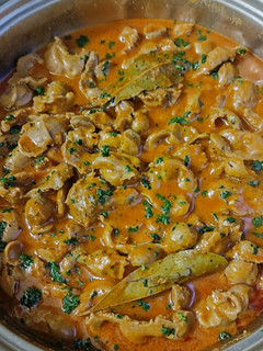 Una foto de Mollejas de pollo en salsa
