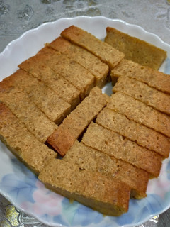 香蕉蛋糕(簡易有香蕉口感,偏甜,建議配咖啡) 的食譜成品照片