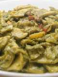 Garganelli con pesto di coda di carote