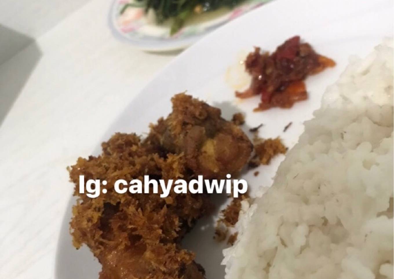 Ayam Goreng Serundeng