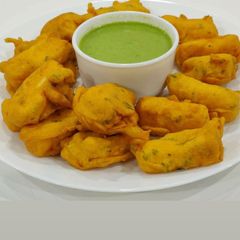 A picture of Paneer pakora.