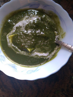 शाही पालक पनीर कॉर्न(Shahi palak palak corn recipe in hindi) रेसिपी मुख्य फोटो