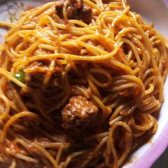 Spagetti with green pepper A picture of Spagetti with green pepper.