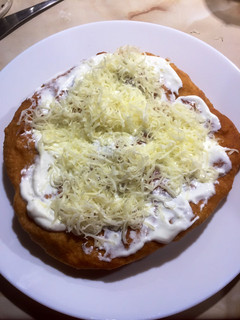 Lángos, ami nem szívja magát tele olajjal ;) recept fotója