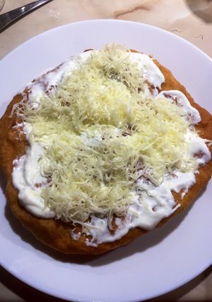 Lángos, ami nem szívja magát tele olajjal ;) recept fotója