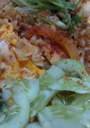 Foto resep Mie rebus rame hot pol ala saya