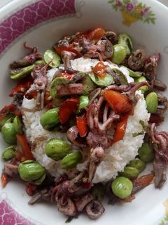 Foto resep Oseng pedas cumi pete