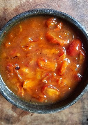আমসত্ত্ব খেজুরের চাটনি (Amsatto khejurer chutney recipe in Bengali) রেসিপির প্রধান ছবি