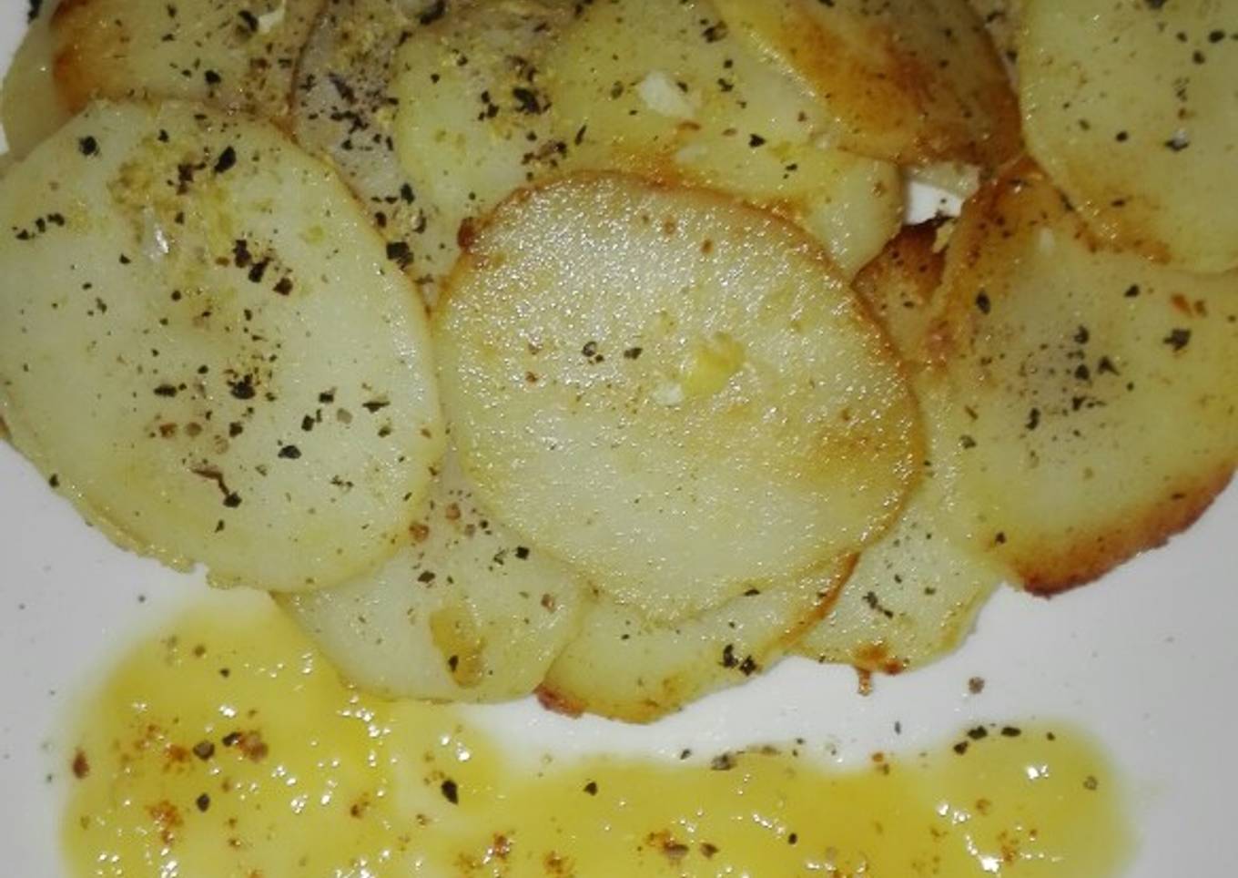 Roasted Potato Roundels With Mango Sauce