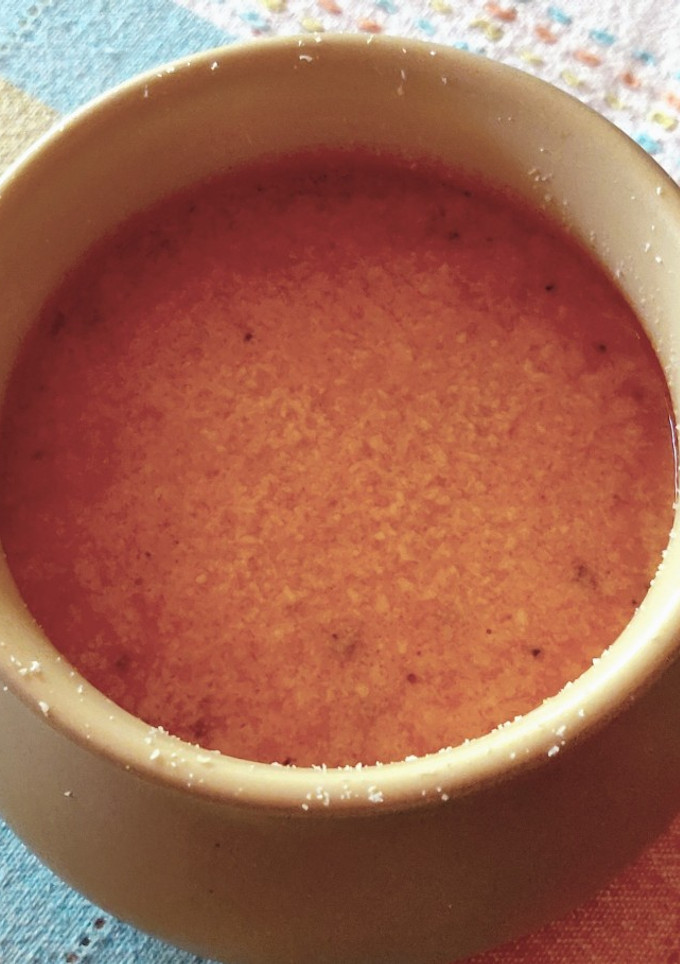 Una foto de SOPA (CREMA) DE TOMATE NATURAL