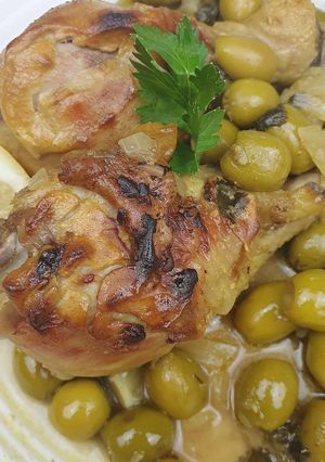 Une photo de Tajine de poulet et olives