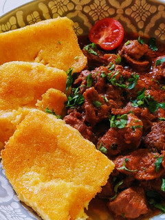 Vaddisznópörkölt polentával GM recept fotója