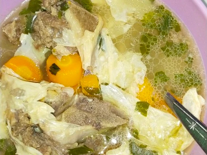 Cara Mudah Menyiapkan Resep Sup tulang sapi yang Enak Banget Anti Ribet, Lezat