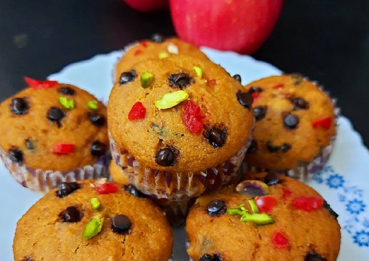 How to Prepare Super Quick Homemade Eggless Apple Wheat Flour Muffin with Date Palm Jaggery