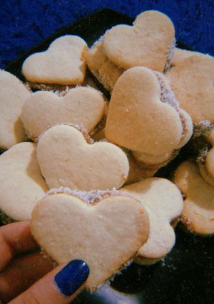 Una foto de Alfajores