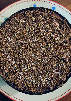 Csokipudingos torta (sütés nélkül) 🎂 recept fotója