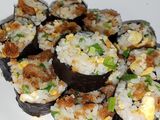 คิมบับข้าวผัดหนังไก่กรอบ | Crispy Chicken Skin Fried Rice Kimbap