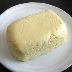 A picture of Ancient Japan’s Cheese ‘So’.