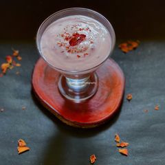 A picture of Rose Shrikhand.
