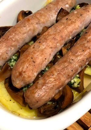Una foto de Butifarra con "rovellons" (níscalos) al horno