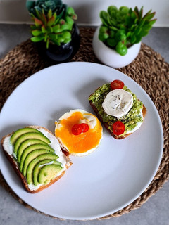 A picture of Avocado Toast.