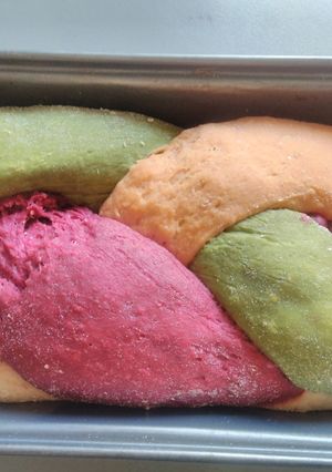 A picture of Multicolor Braided Bread.