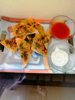 सूजी टोस्ट (Suji toast recipe in hindi) रेसिपी मुख्य फोटो