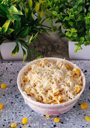 A picture of Cheesy sweet corn chat.