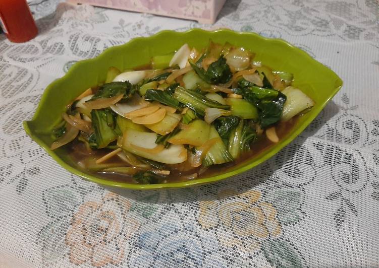 Tumis pokcoy organik