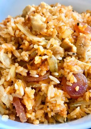 Hình của món Cơm chiên lạp xưởng cá khô gà xé.