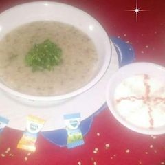 Green split gram white khichdi A picture of Green split gram white khichdi.