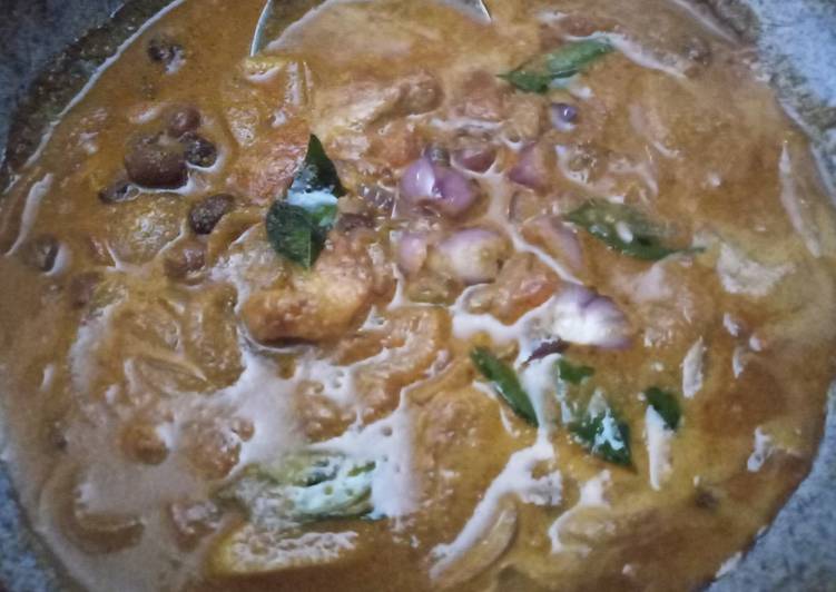 Teach Your Children To Varutharacha kadala curry (kerala style chana masala)