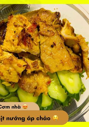 Hình của món Thịt nướng áp chảo đơn giản 😋.