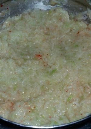 A picture of Raw mango instant chutney (aam maakha).