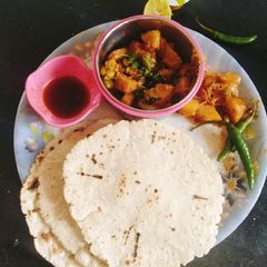 A picture of Quinoa Roti 😋😋 Vagan and gluten free Roti 😋.