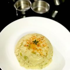 A picture of Rice Flour Khinchu (chawal ka Saja).