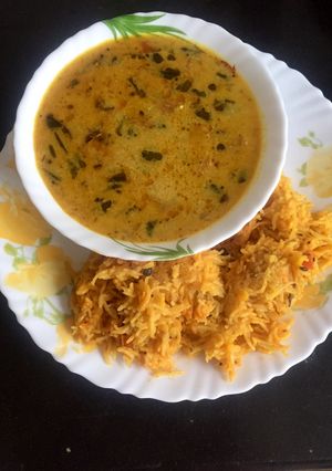 A picture of Okra Kadhi.